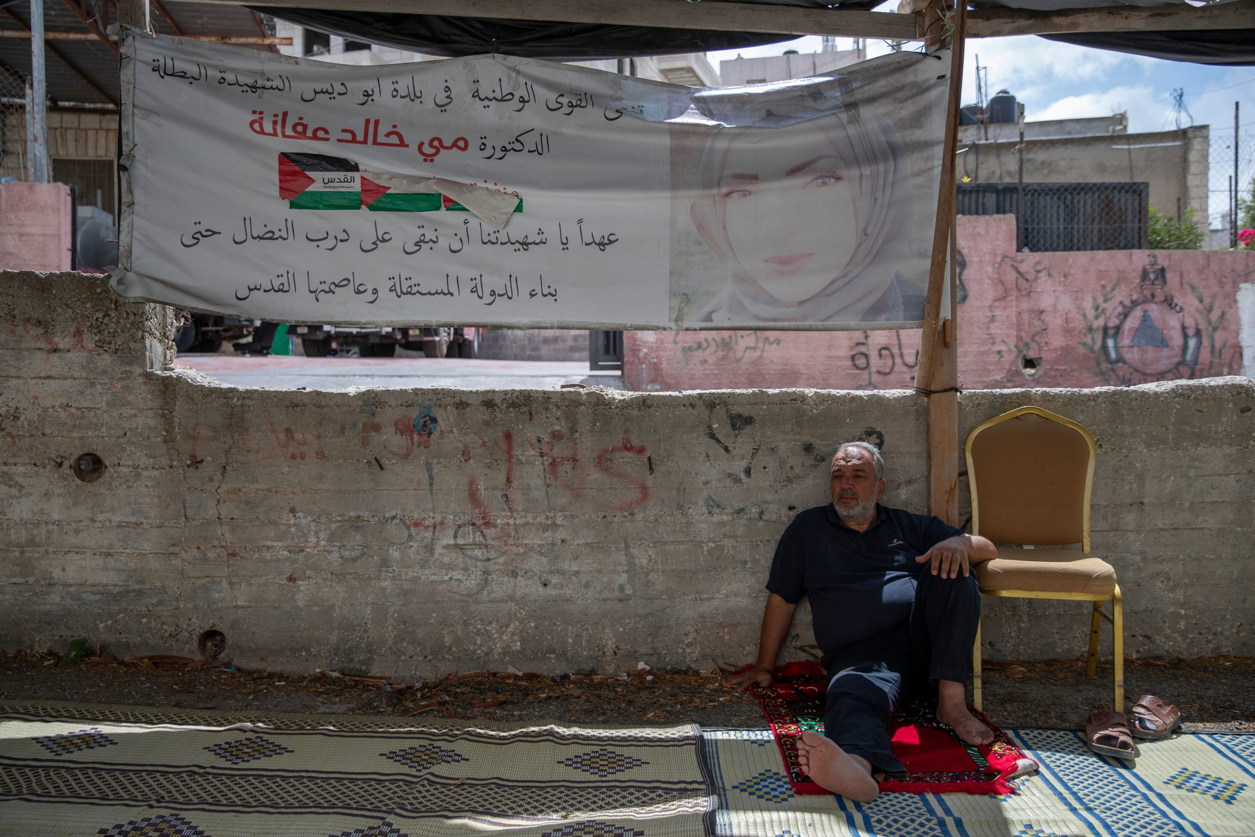 Israel, Palestinian militants use bodies as bargaining chips