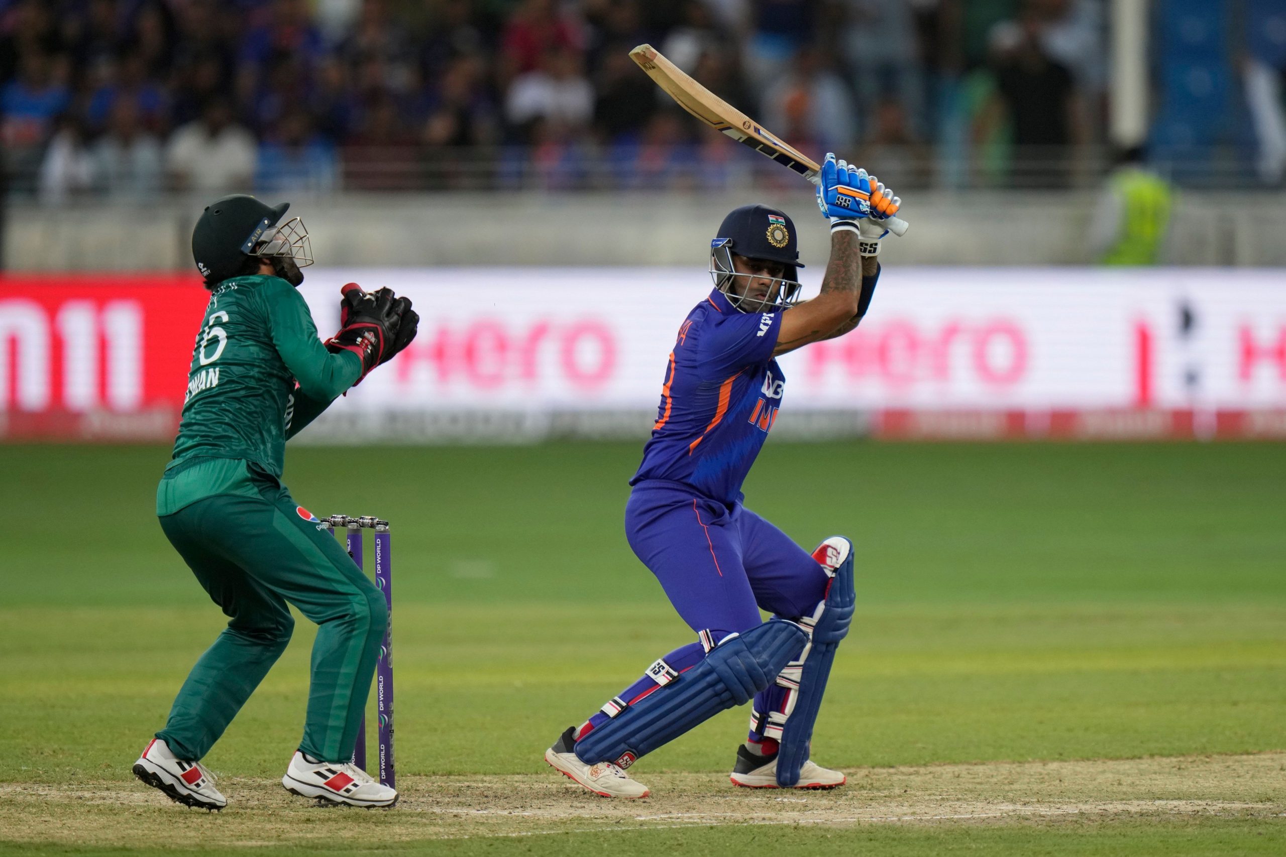 Middle-order trouble? Surya, Pant, Pandya dismissed cheaply vs Pakistan
