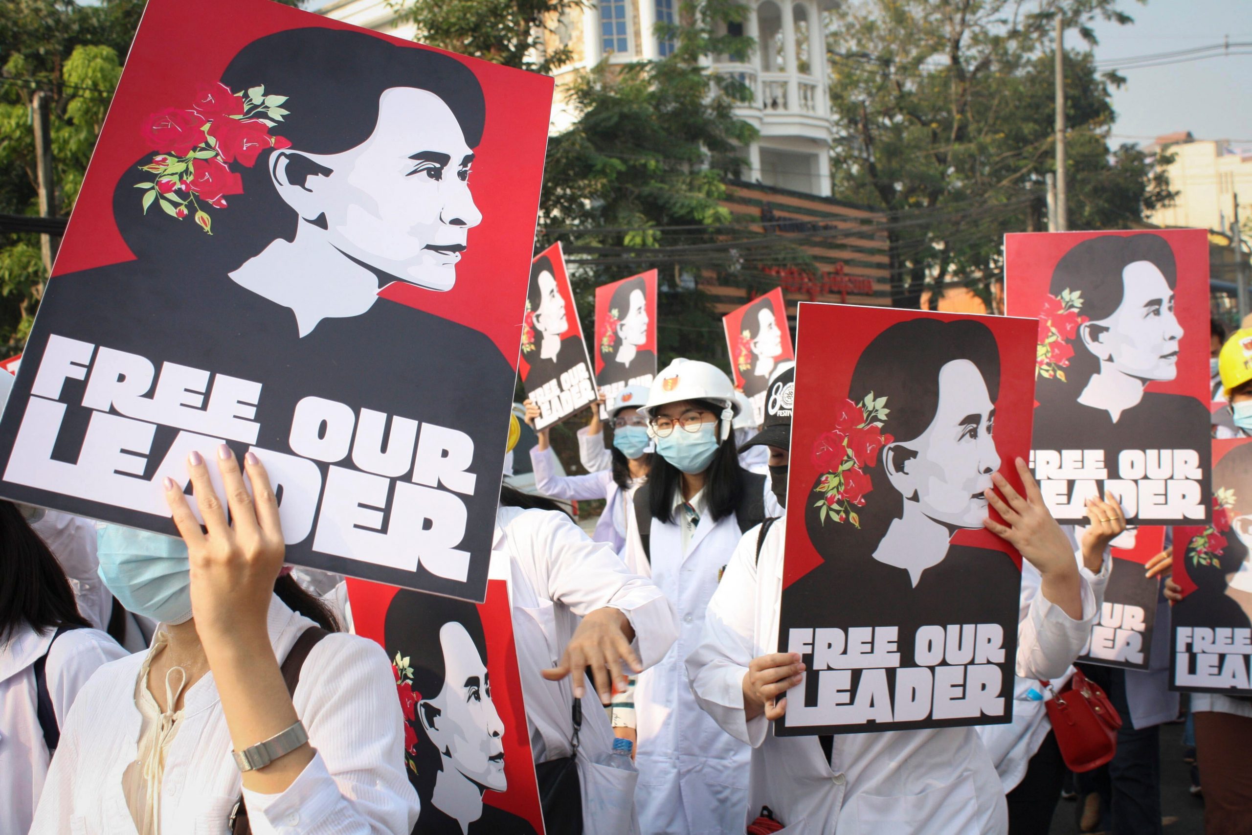 Aung San Suu Kyi faces court as UN envoy warns of Myanmar civil war