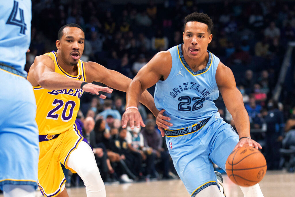 NBA: Memphis Grizzlies ride second-half push to 108-95 win over Los Angeles Lakers