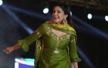 Arrest warrant against singer-dancer Sapna Chaudhary