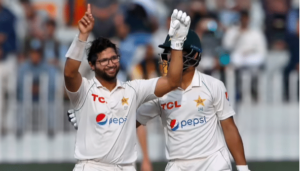 More than 1000 runs scored as Australia draw historic Test vs Pakistan