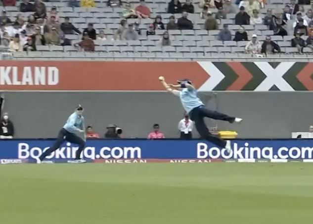 Watch: Englands Heather Knight takes blinder of a catch against New Zealand  at ICC Women’s World Cup
