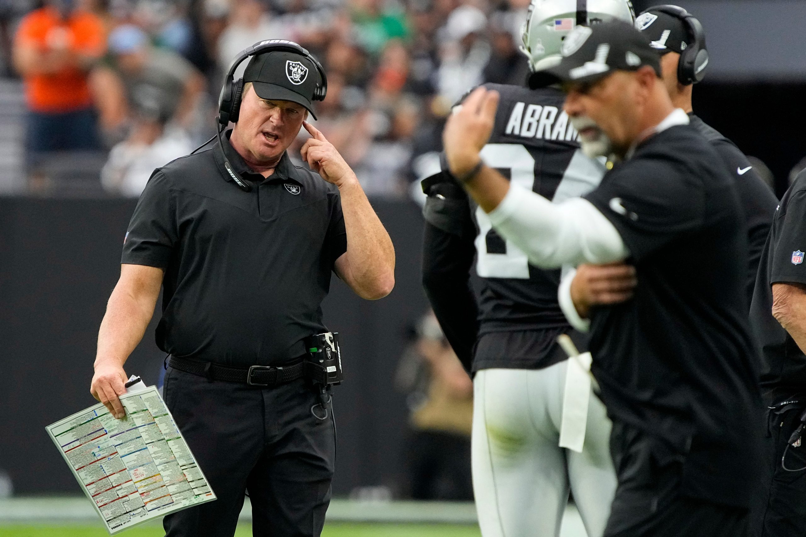 NFL: Raiders coach Jon Gruden out over offensive emails