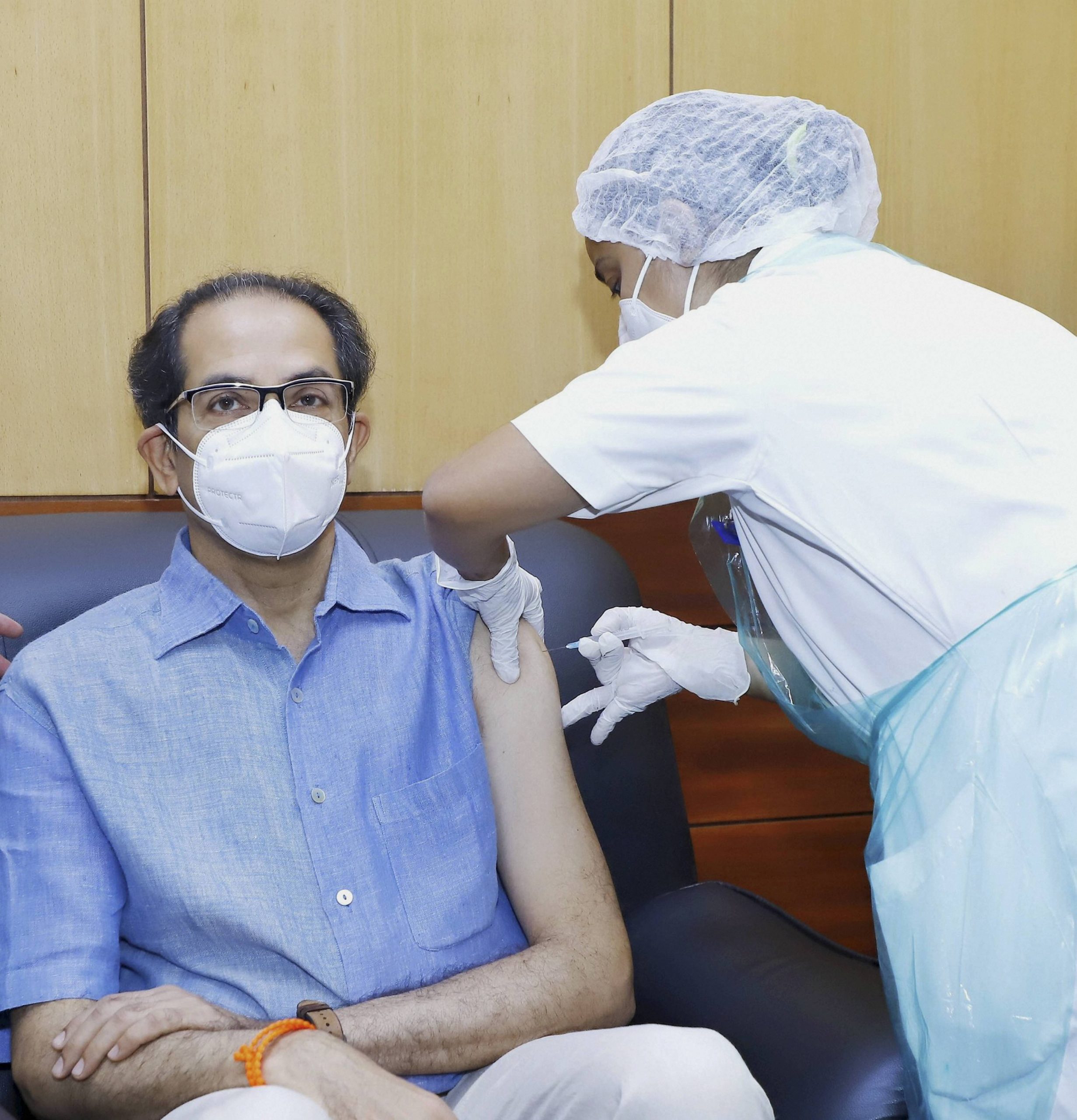 Amid rising COVID-19 cases, Maharashtra seeks 2.2 crore vaccine doses from Centre