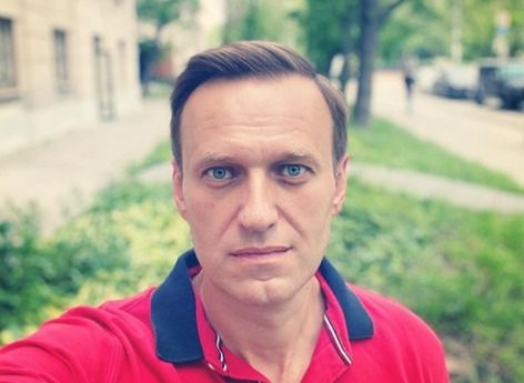 ‘Now I’m a guy whose legs are shaking while walking’: Alexei Navalny shares his account of recovery