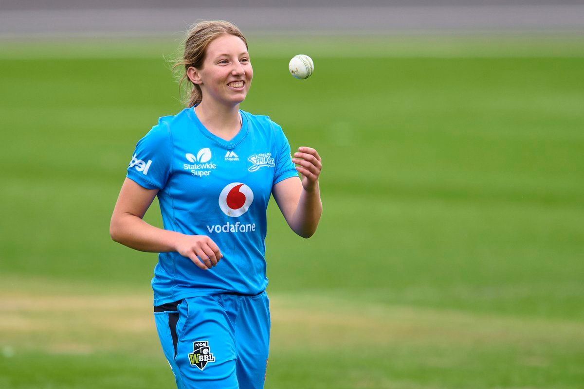 Women’s Big Bash League: Brisbane Heat and Adelaide Strikers set up dominating wins on day one