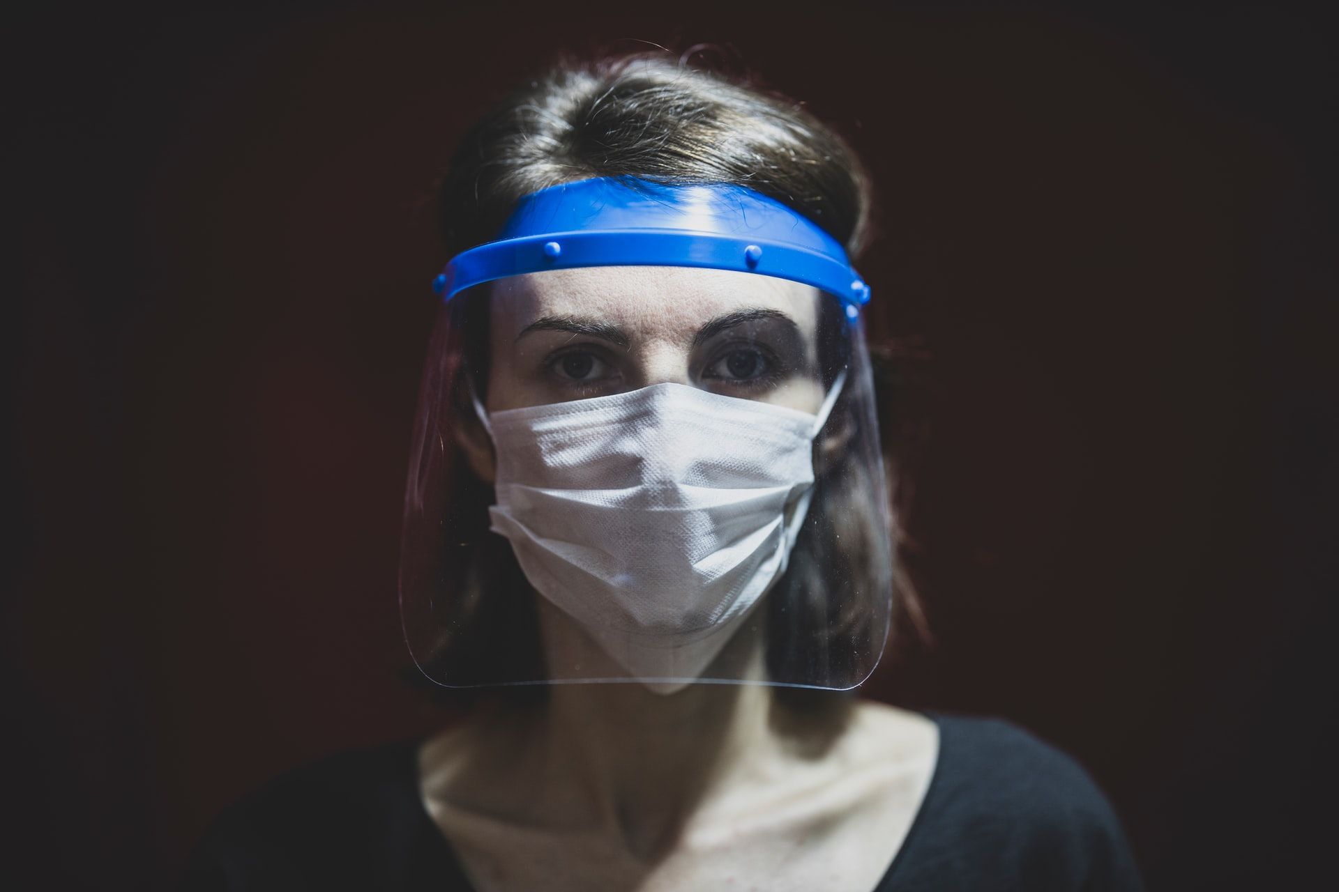 Face shields worn alone are not effective against COVID-19, says study