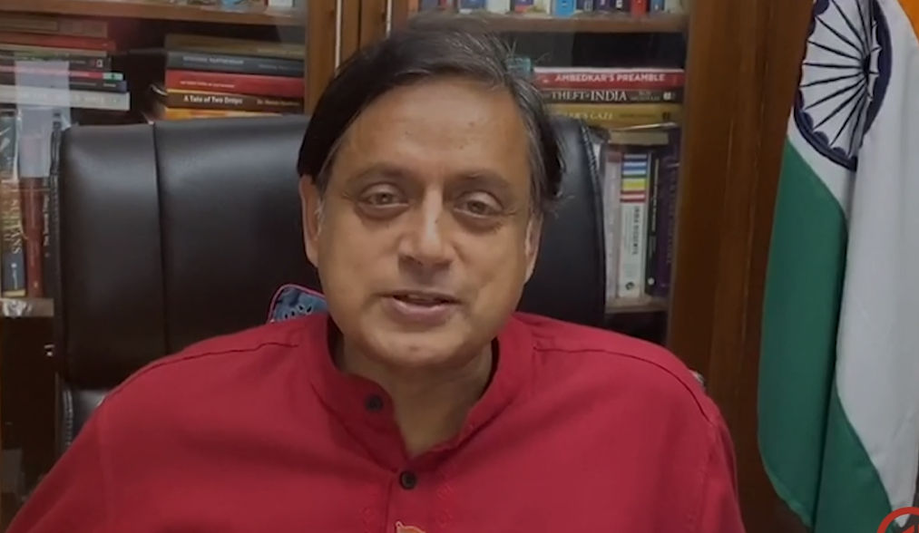 The English tongue-twister that even wordsmith Shashi Tharoor trips on