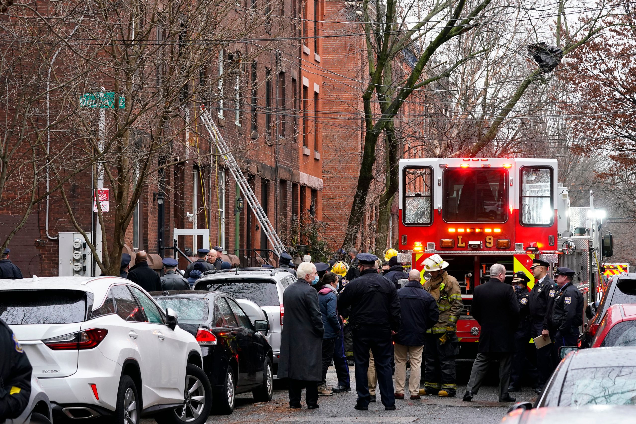 Deadly Philadelphia house fire kills 13, including 7 children