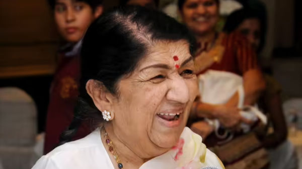 Legendary singer Lata Mangeshkar dies at 92, 2-day national mourning declared