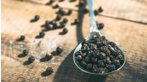 Black pepper: Is it healthy or unhealthy?