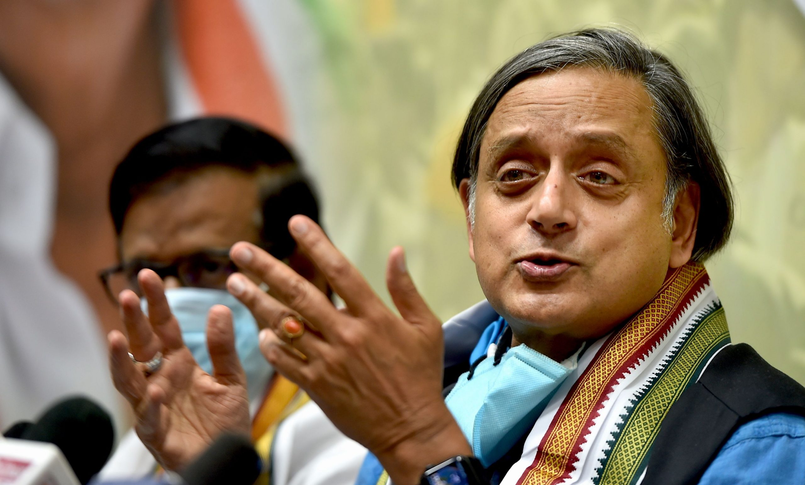 Shashi Tharoors ‘Malayali Taliban’ tweet draws flak on social media