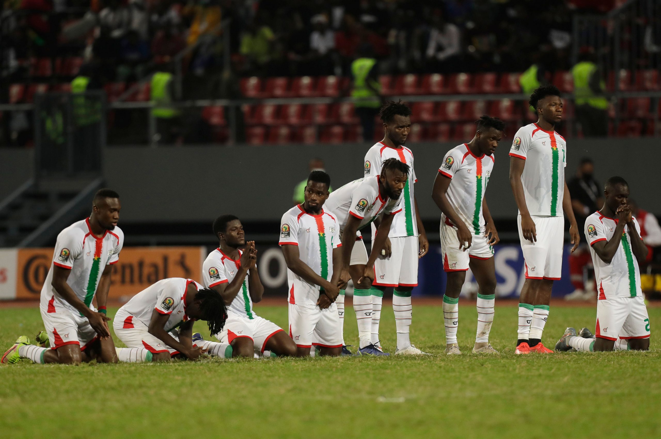 Tunisia knocks Nigeria out of African Cup