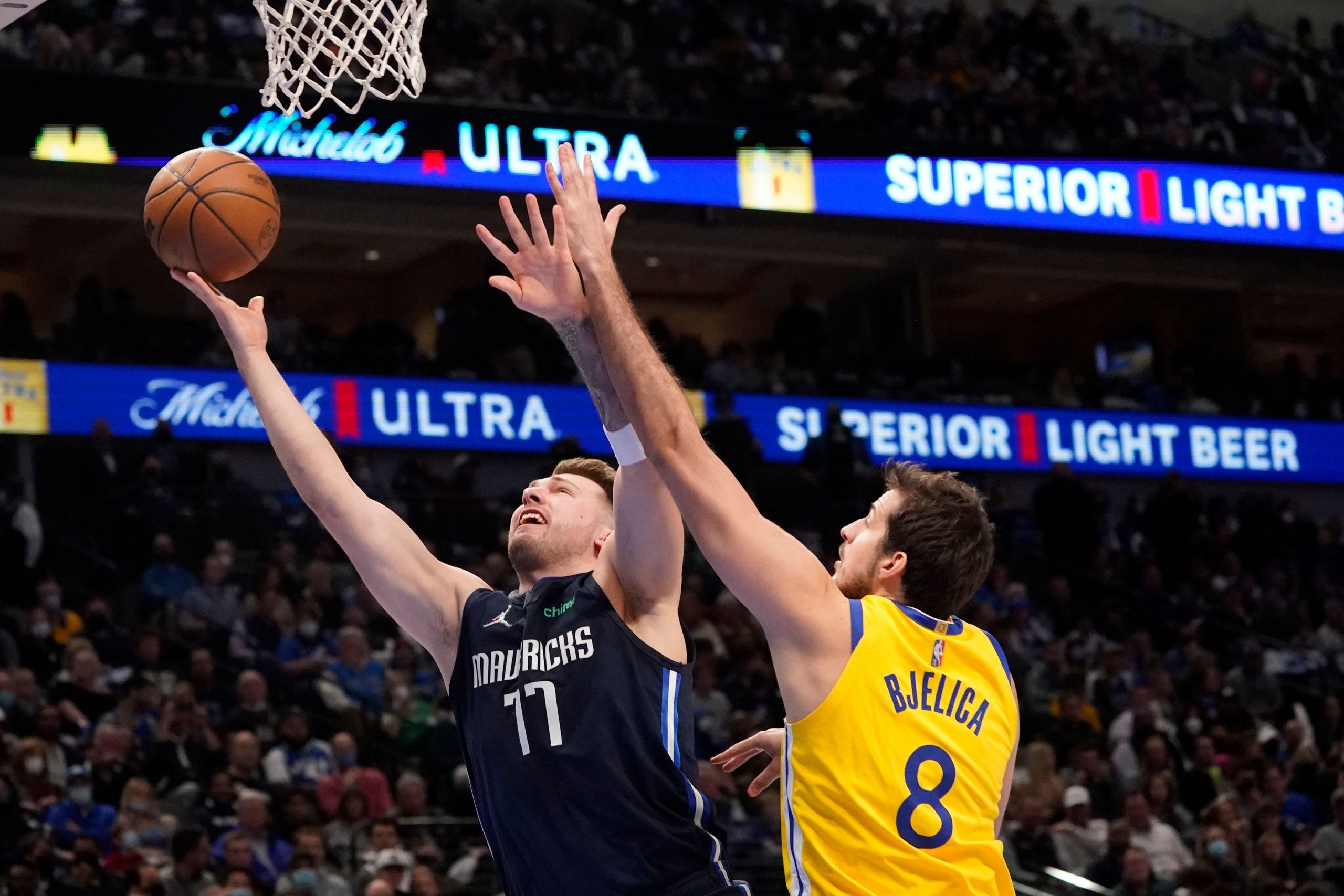 NBA: Luka Doncic, Dallas Mavericks beat Curry, Golden State Warriors 99-82
