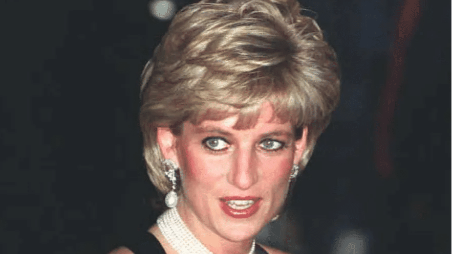 Bardot necklines, oversized collars: The fashion trends Princess Diana gave us