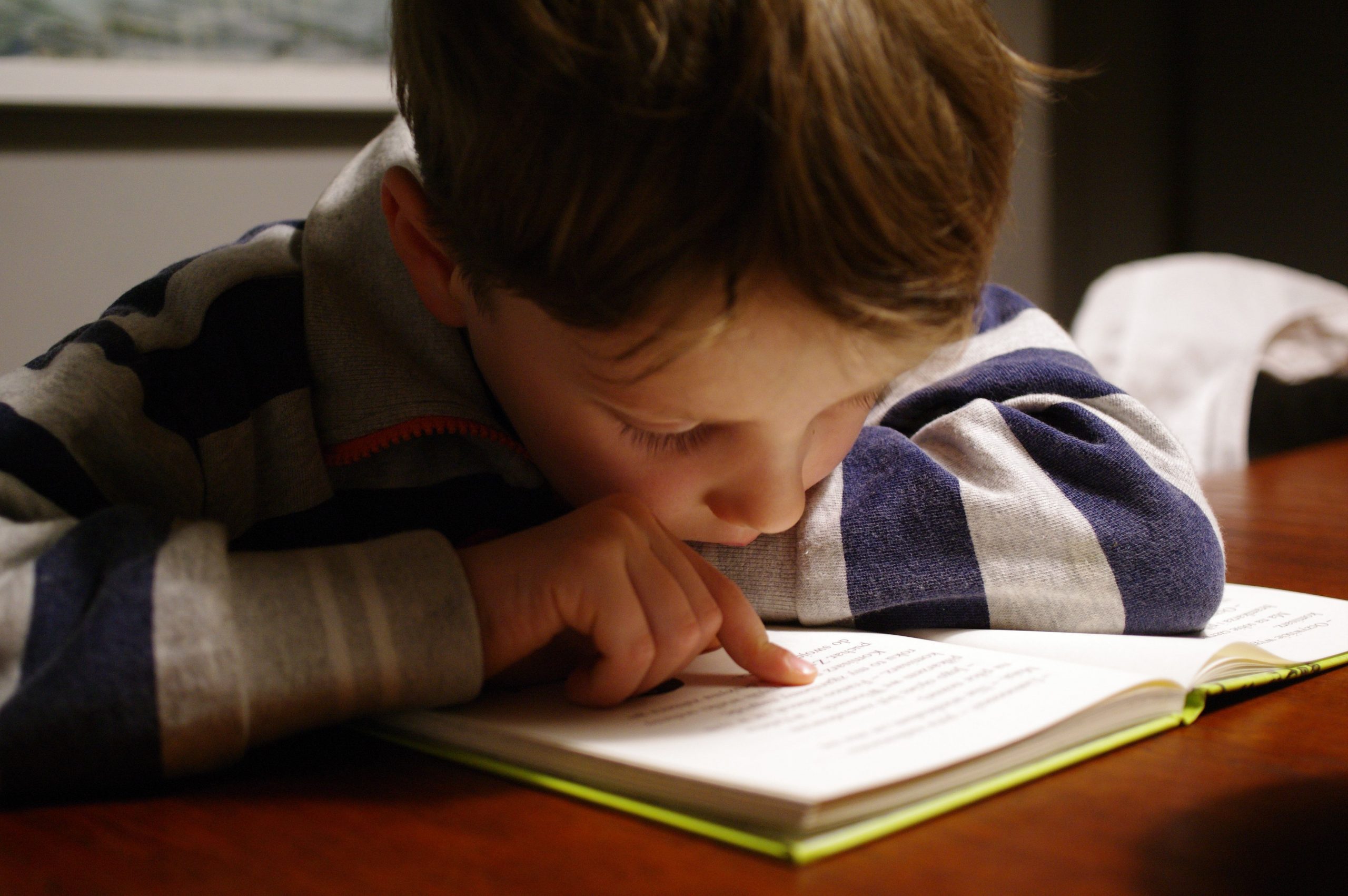 New research suggests reading to kids may boost resilience
