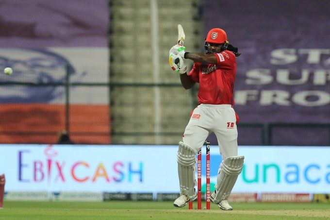 Chris Gayle becomes first player to reach 1000 sixes mark in T20s
