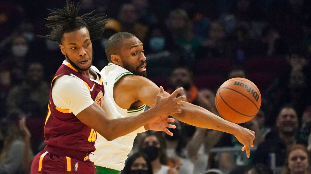 NBA: Cleveland Cavaliers erase 19-point deficit to beat Boston Celtics 91-89