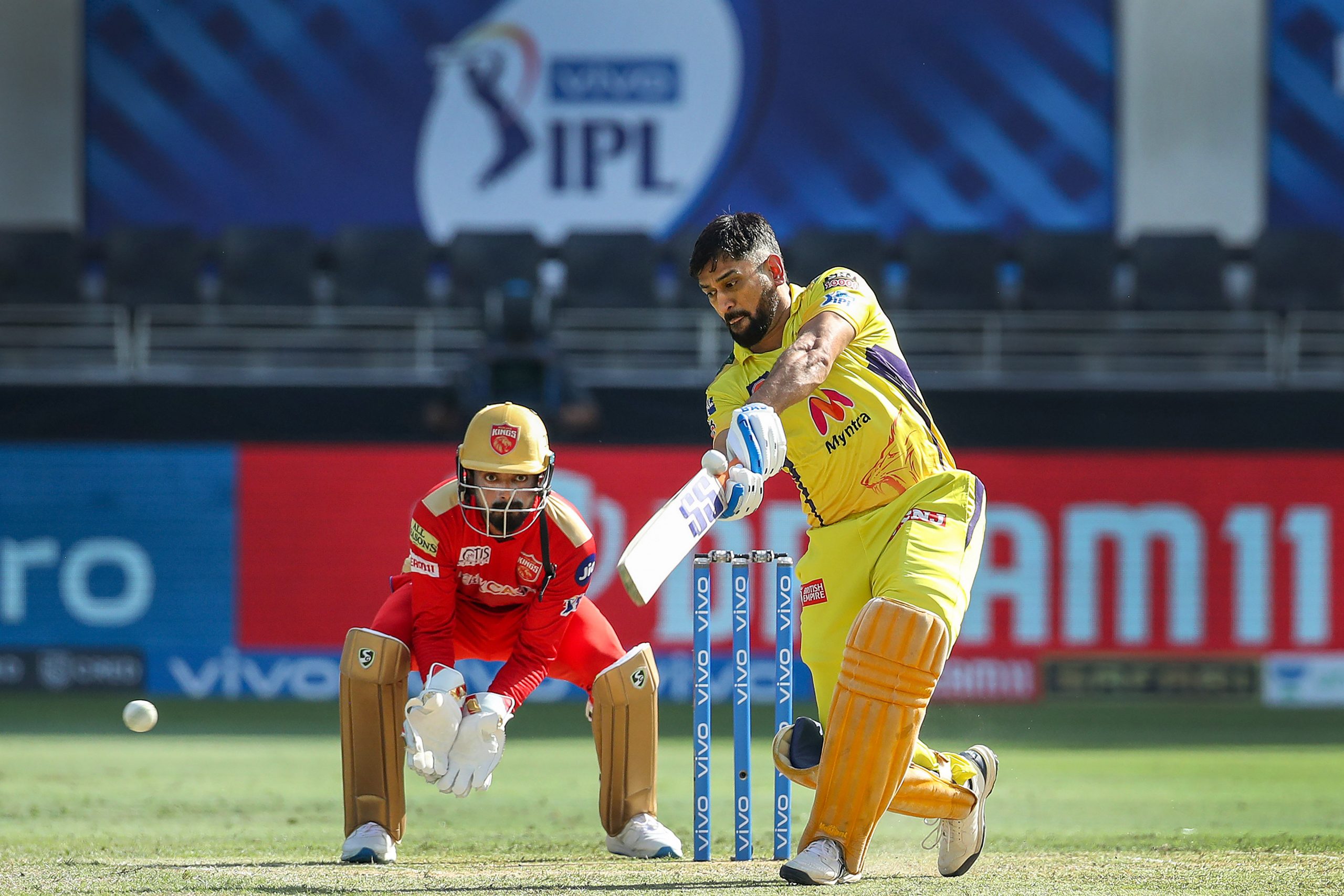 Dhoni hands over CSK captaincy to Ravindra Jadeja ahead of IPL 2022