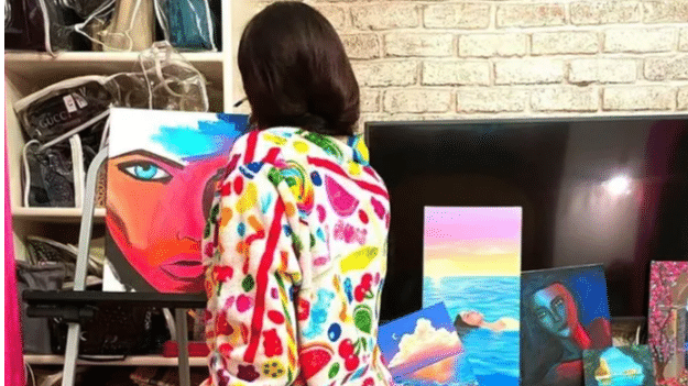 Can I call myself a painter yet: Actor Janhvi Kapoor asks Instafam
