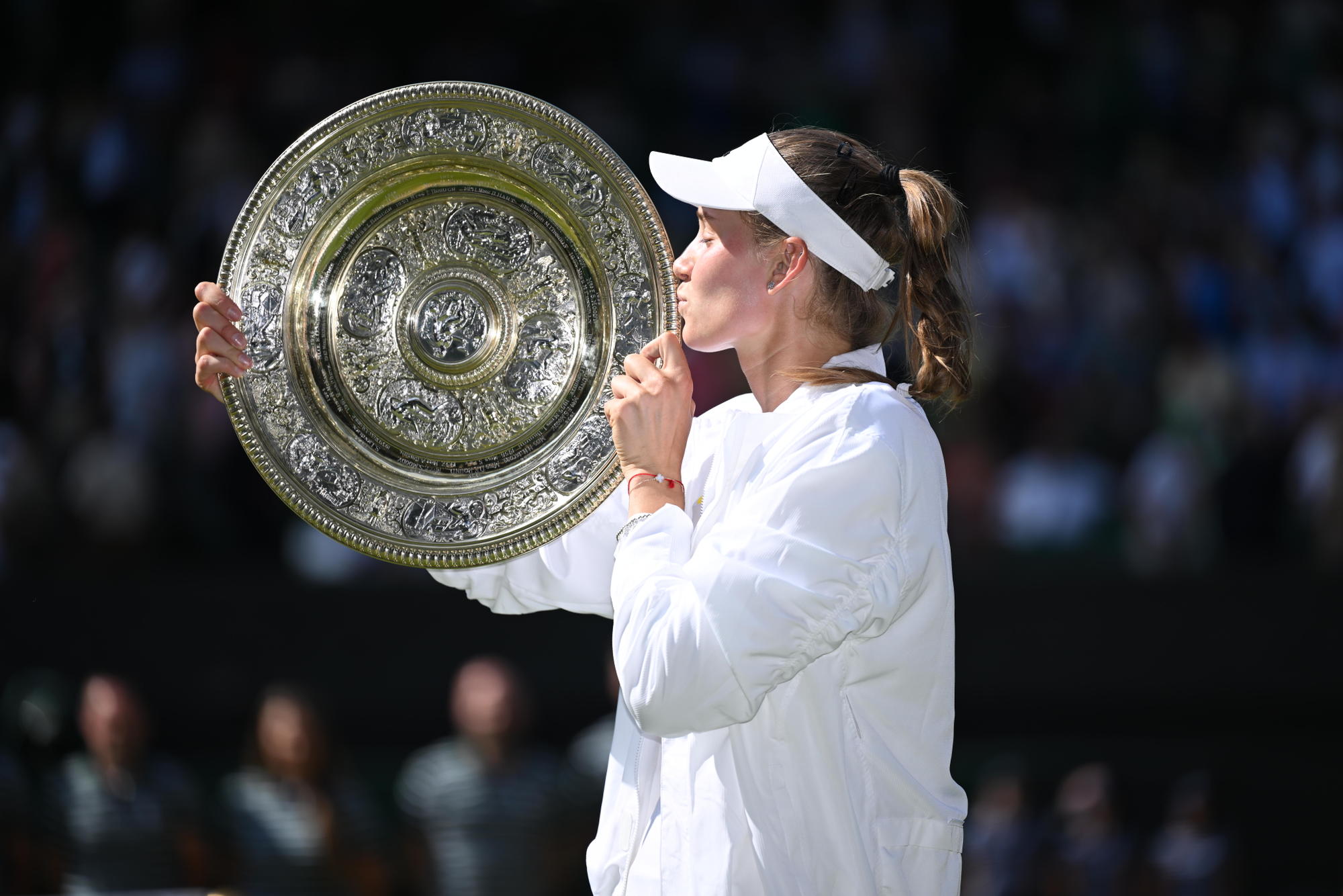Elena Rybakina defeats Ons Jabeur to win Wimbledon: Set-by-set breakdown