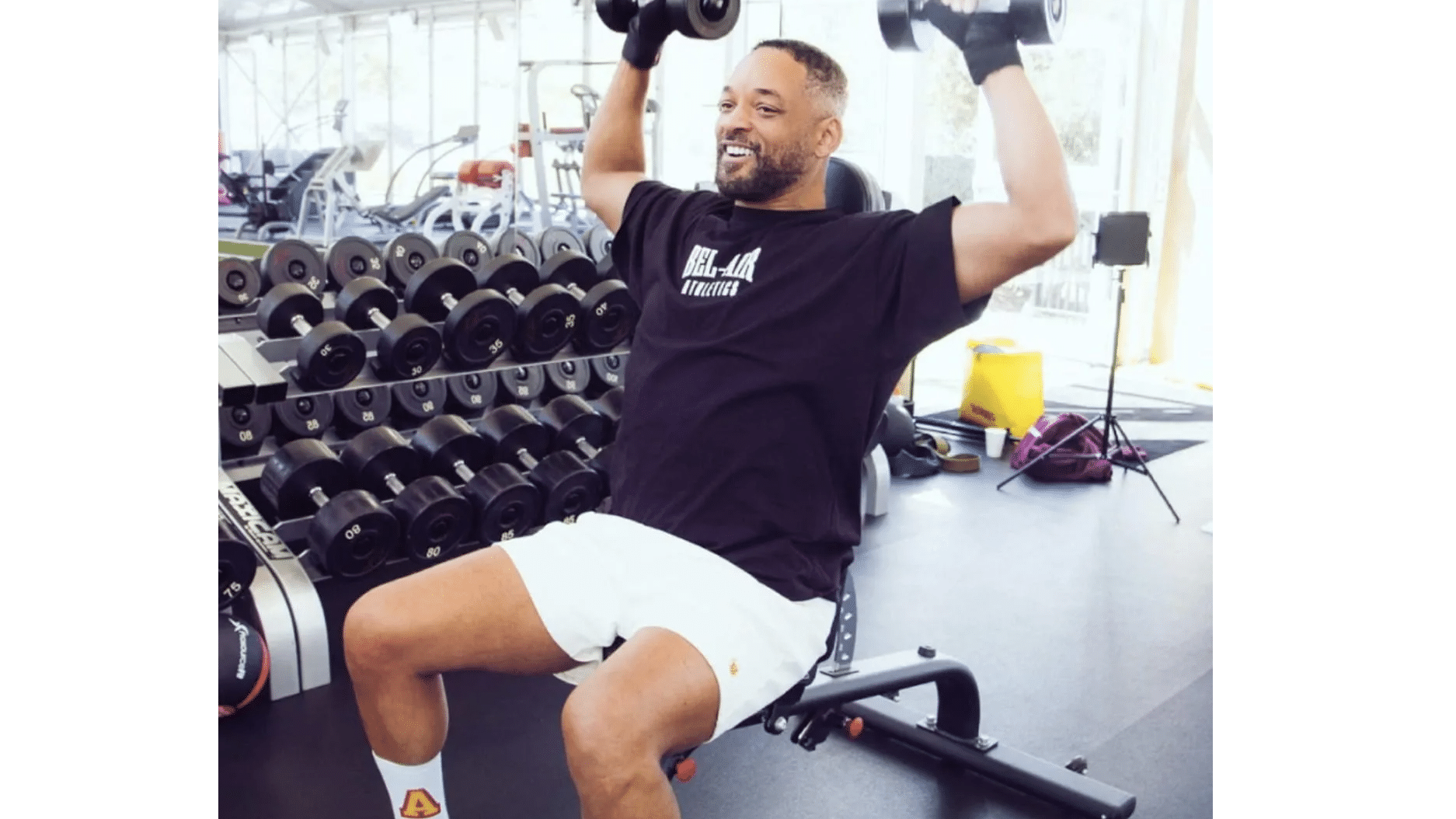 Will Smith forgets how to use gym equipment. Watch