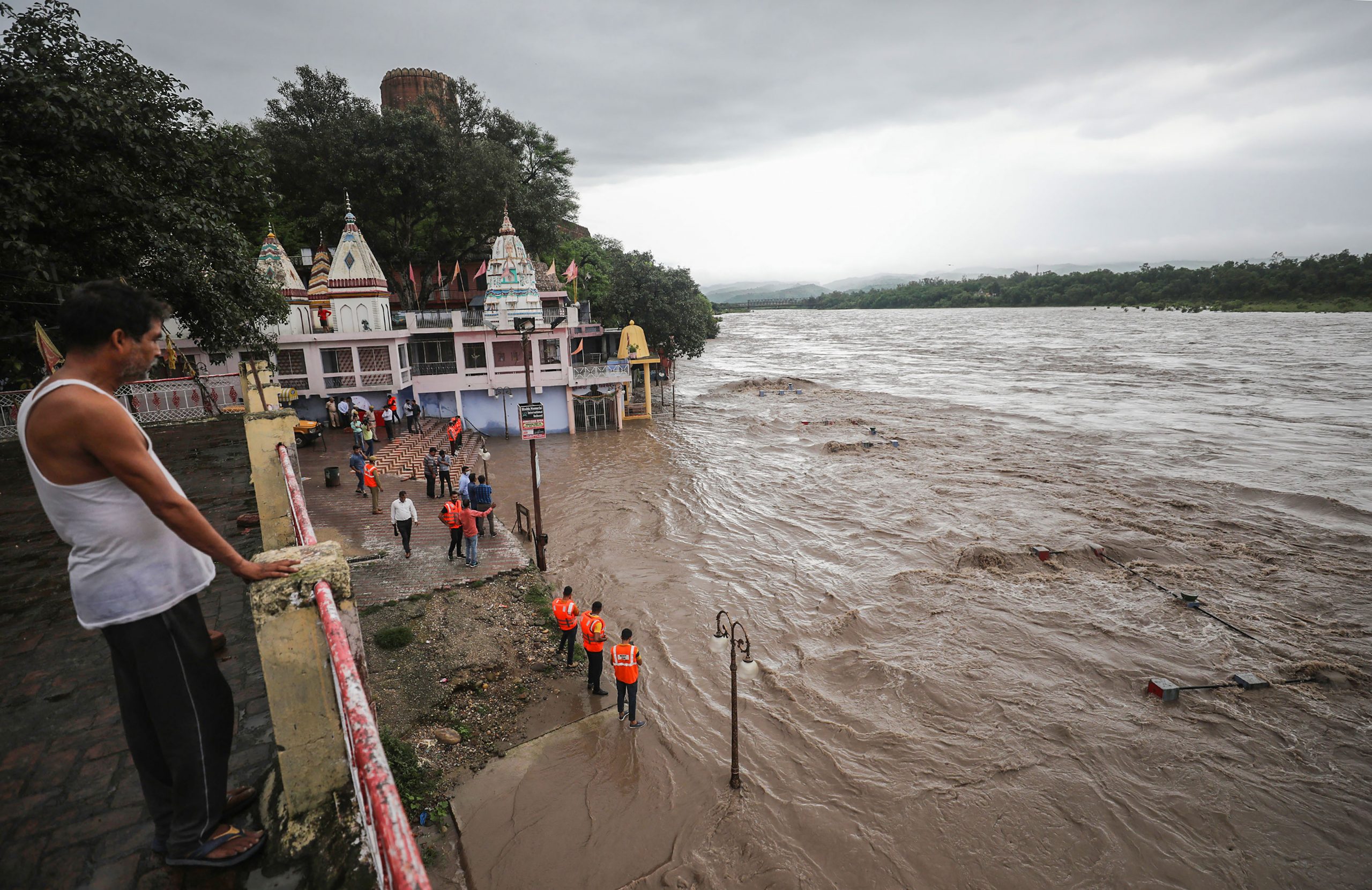 Watch: River Chenab swells up after heavy rains in J-K’s Akhnoor