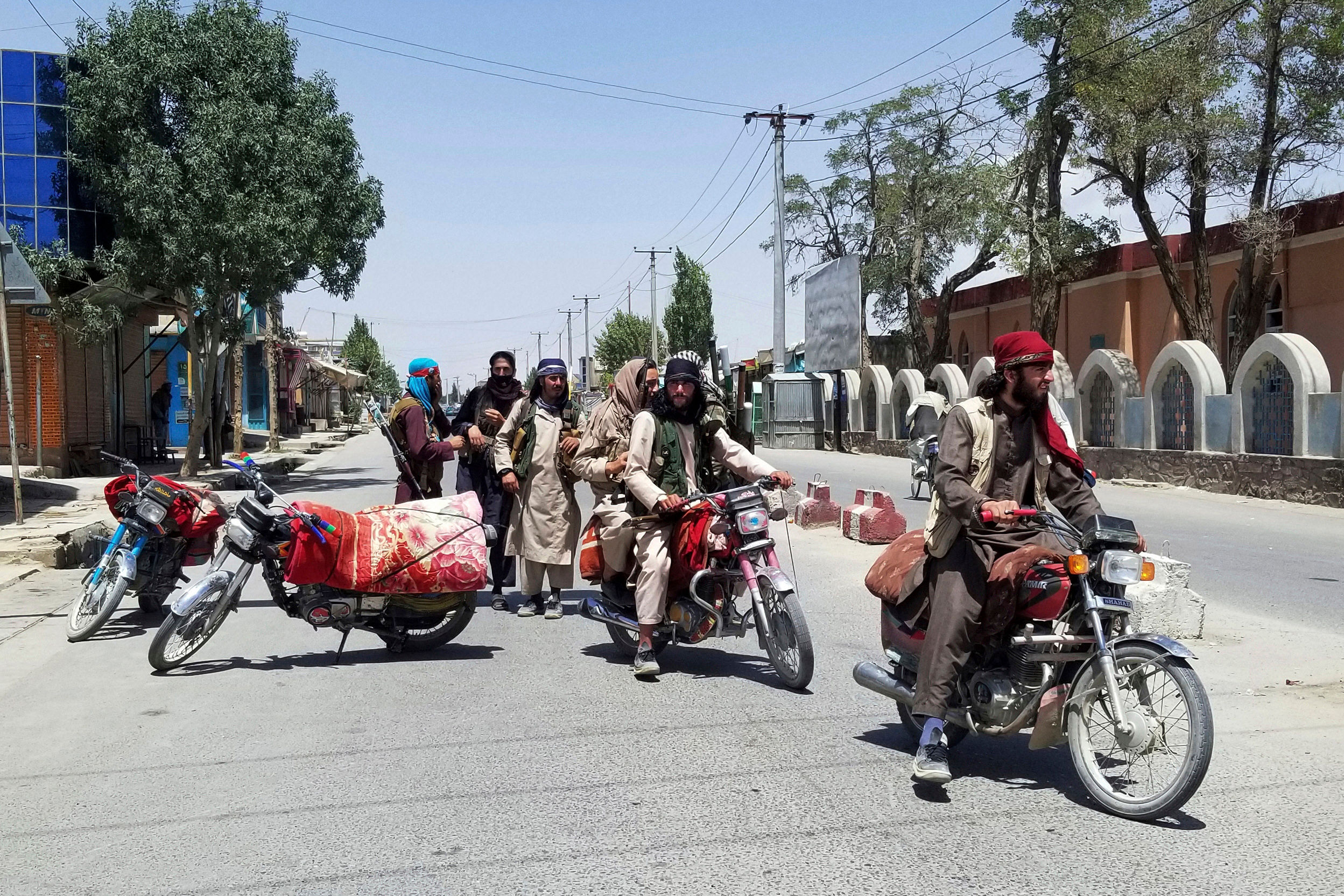 Taliban capture Jalalabad; Kabul only major Afghan city under govt control