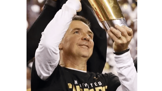 Wife likes tweets dissing Jaguars coach Urban Meyer after scandalous video goes viral