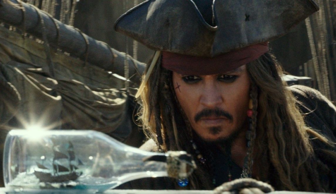 Johnny Depp given Rs 2535 crore for Pirates of the Caribbean return: Report