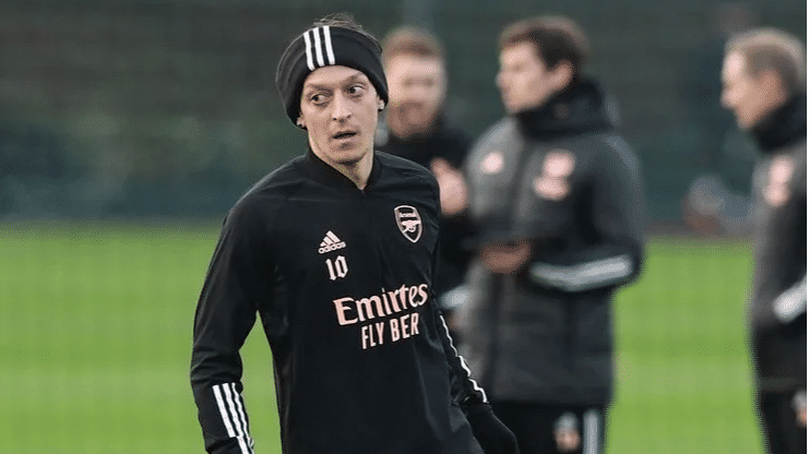 Mesut Ozil’s Arsenal stint on brink of a finish as Fenerbahce deal closes in