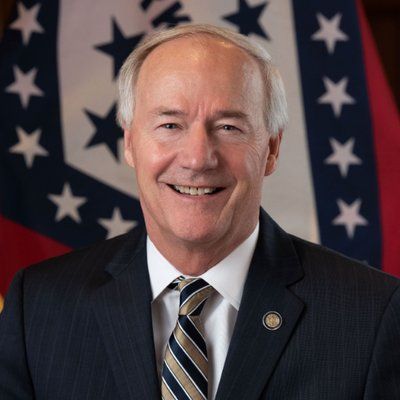 Not the right answer: Arkansas Governor on vaccine mandate for private employees