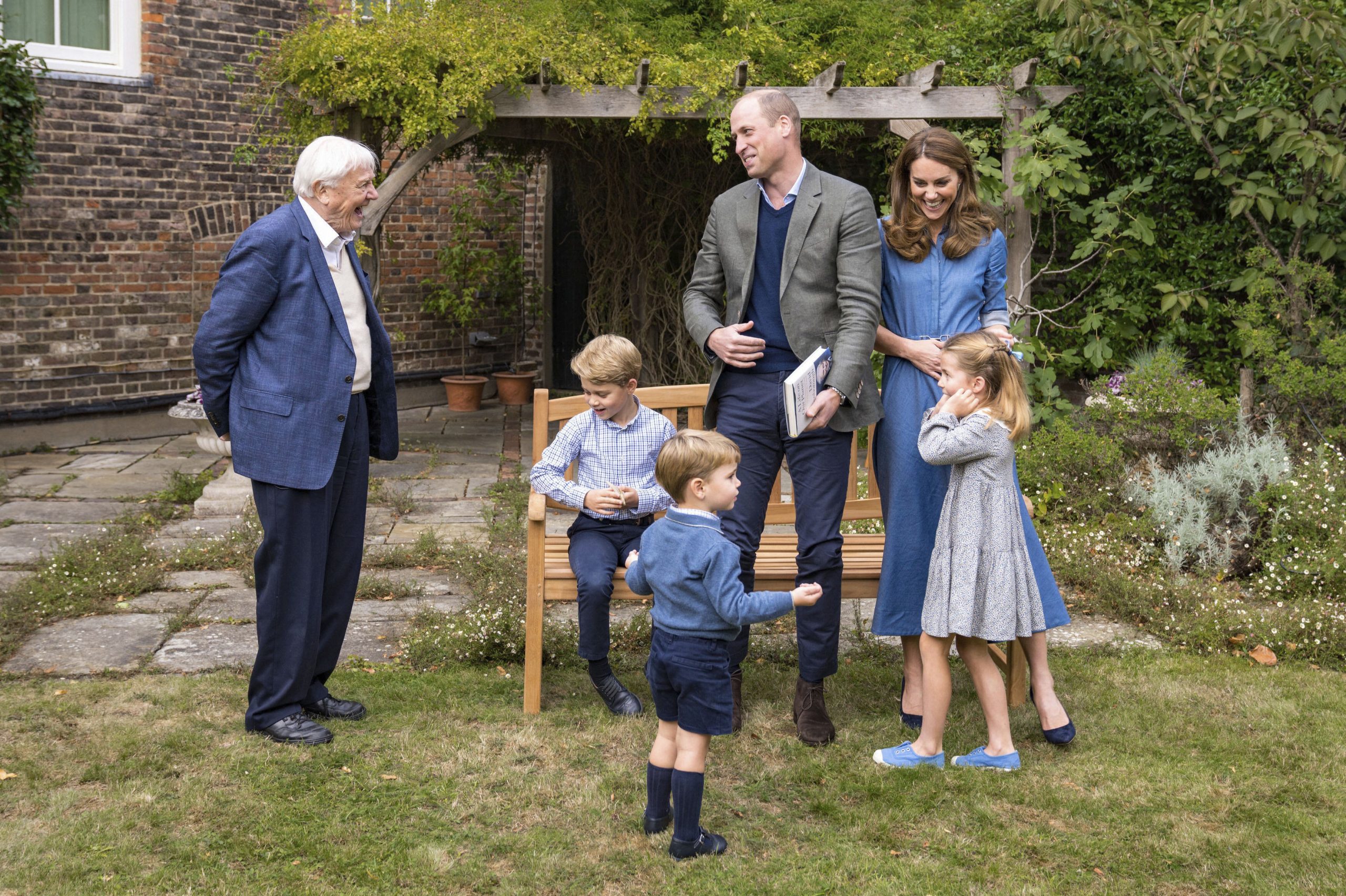 Malta demand shark tooth presented to Prince George by David Attenborough