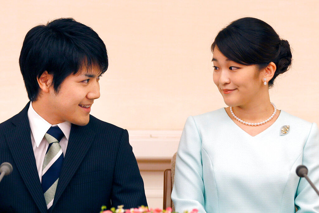 Japan Princess Mako’s marriage triggers media frenzy, divides public opinion