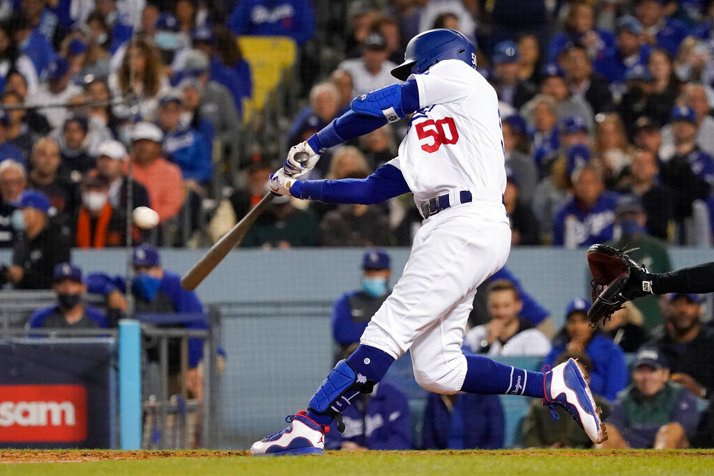 MLB: Dodgers beat Giants 7-2, force decisive Game 5 in NLDS