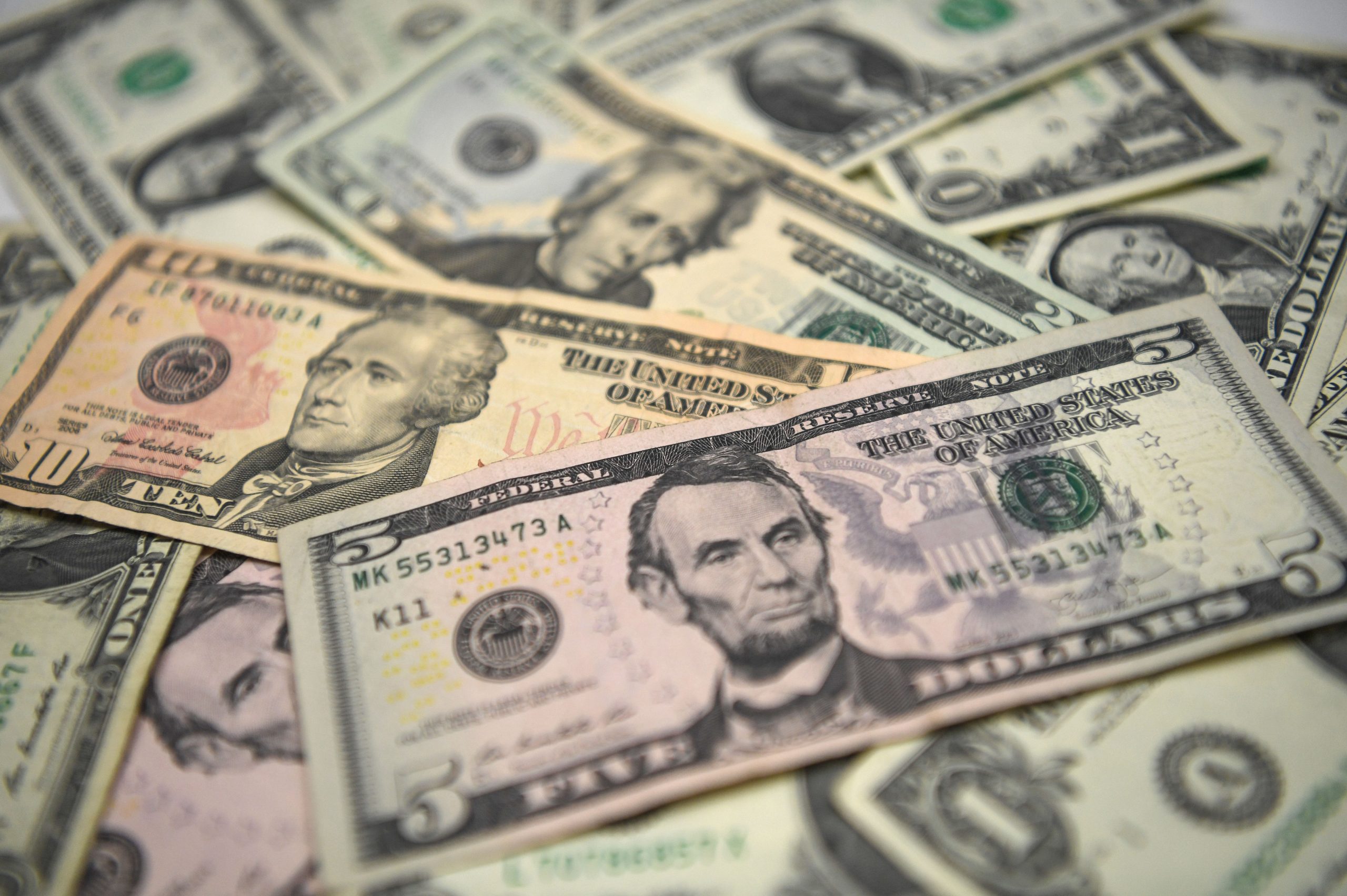 Dollar remains firm ahead of Jerome Powells Jackson Hole speech