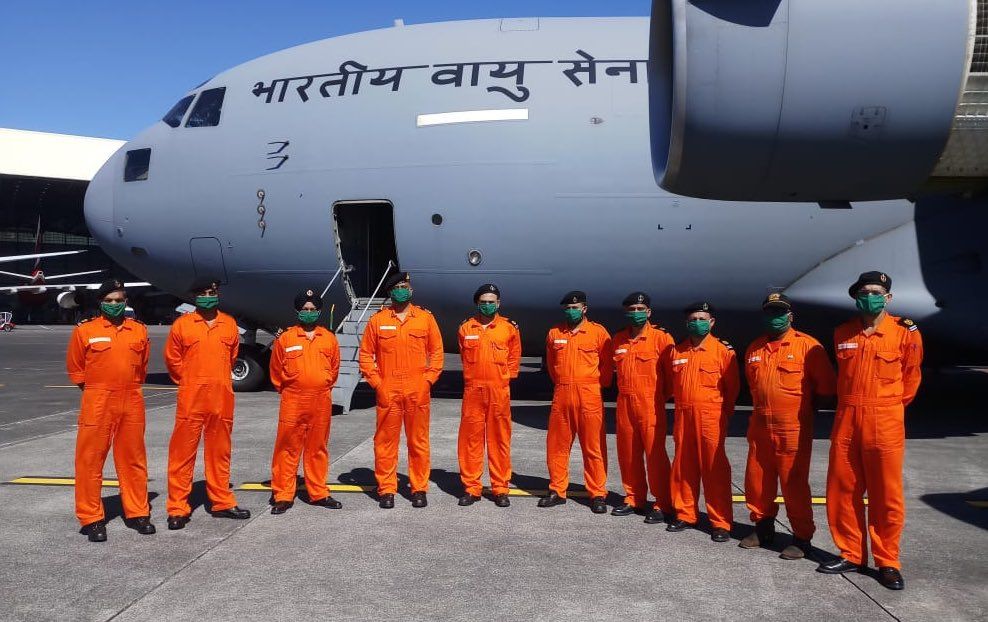 India airlifts personnel, equipment to Mauritius to help contain oil spill