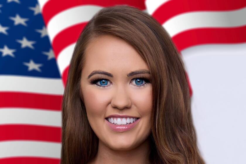 Cara Mund, former Miss America, plans to run for Congress in North Dakota