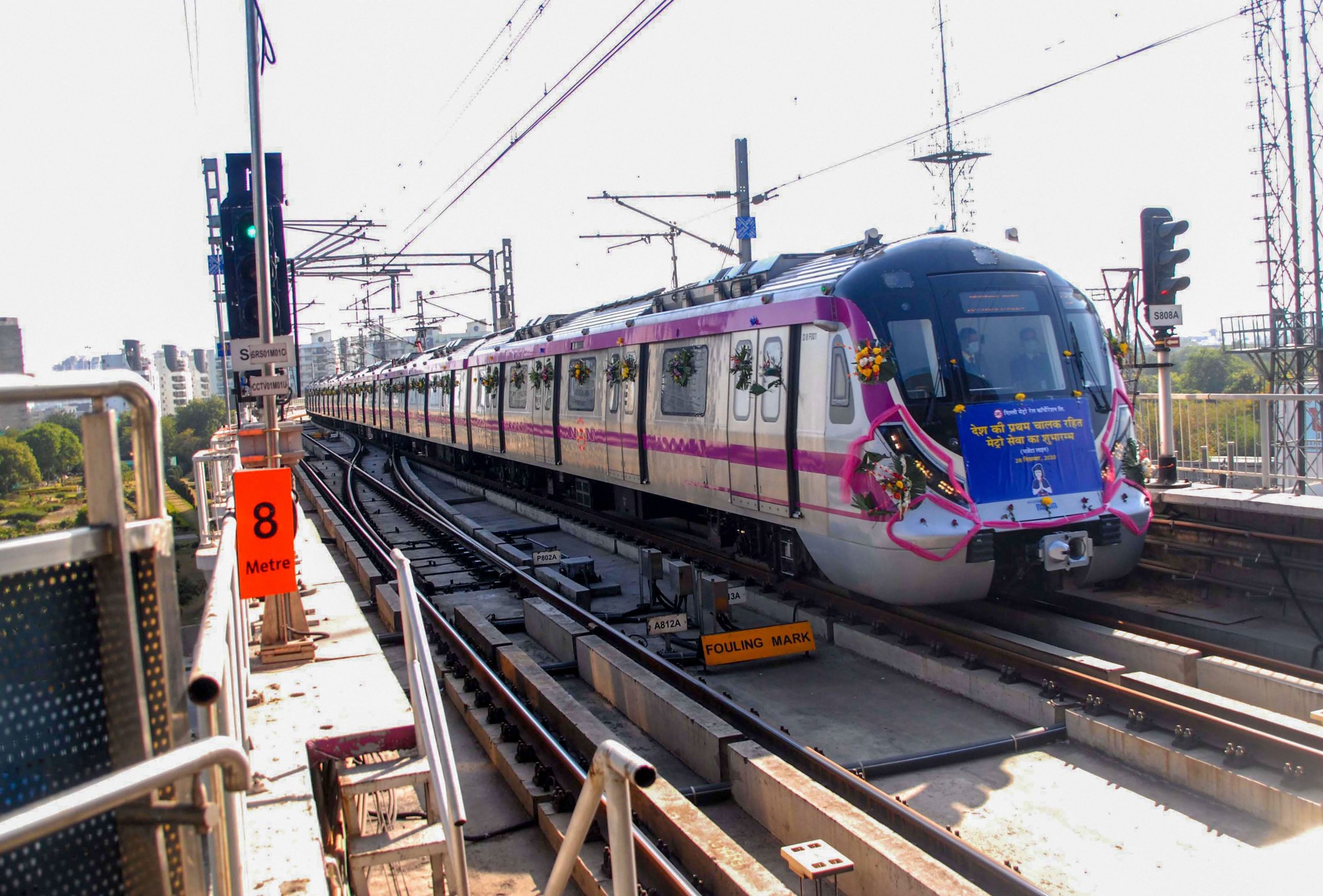 Delhi Metro issues new rules for weekend curfew. Check details