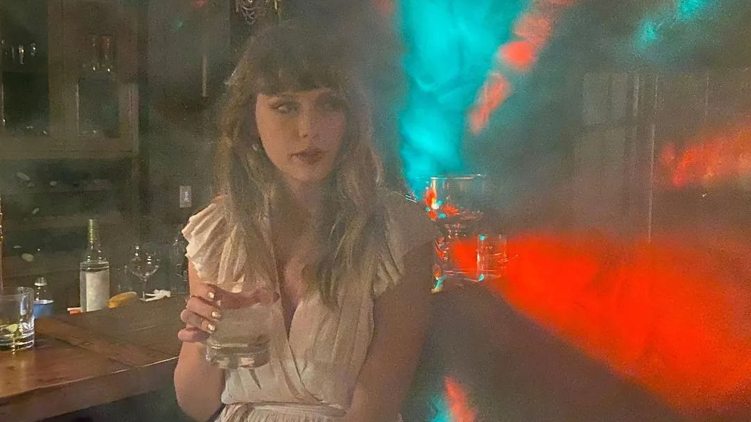 Taylor Swift drops re-recorded ‘Wildest Dreams’, makes fans nostalgic