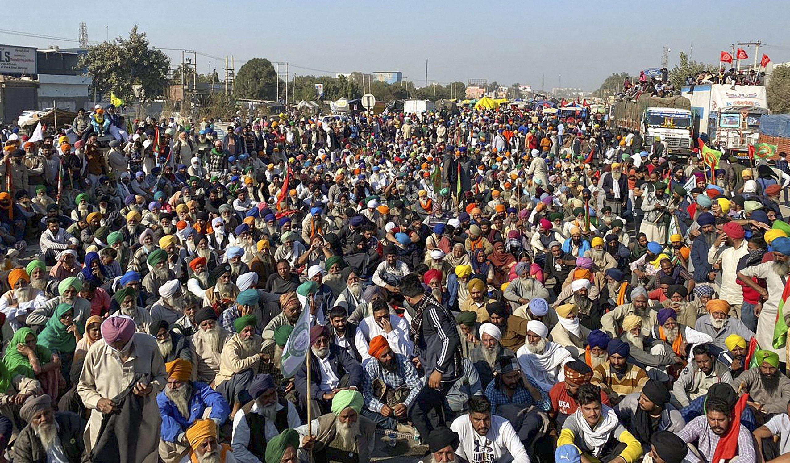 Farmers end meeting at Singhu, decides to continue protest there