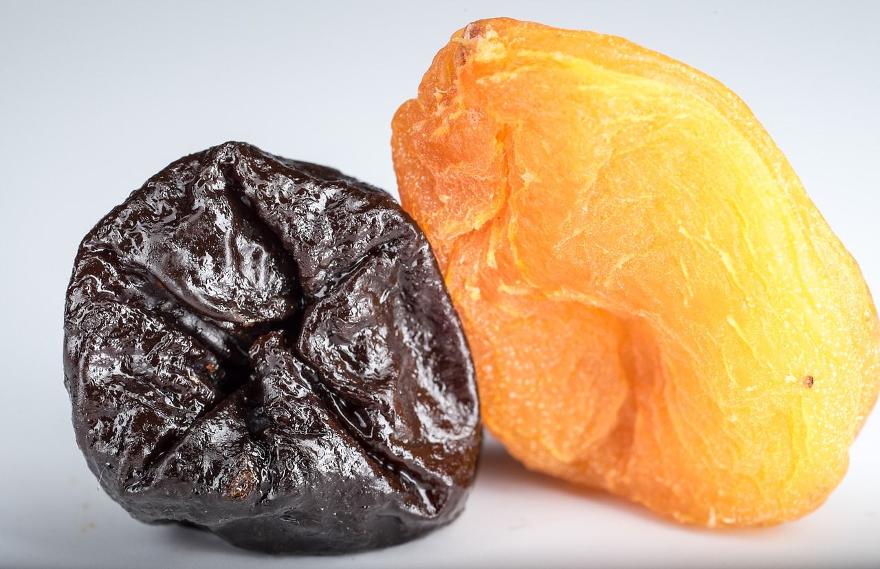 This fibre-rich fruit can prevent bone loss and early aging
