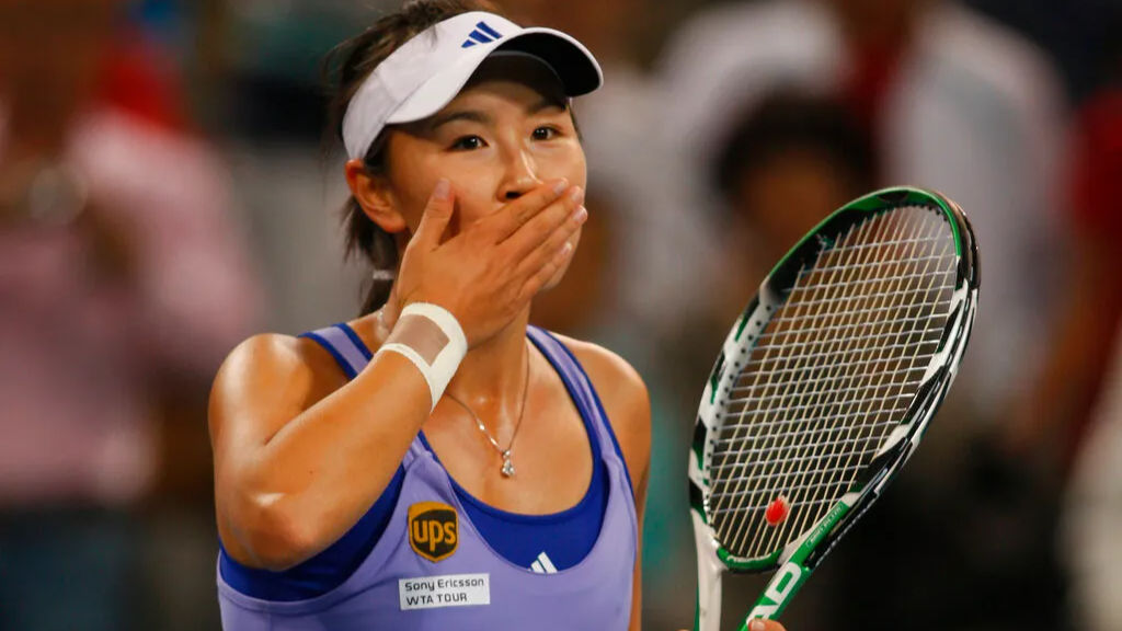 Peng Shuai case: Chinses fans dodge online censors to discuss tennis star