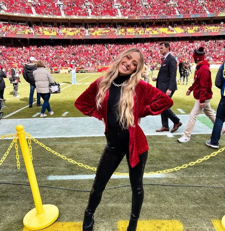 Chiefs’ fans want Mahomes fiancee, Brittany, to repeat champagne celebration | Watch