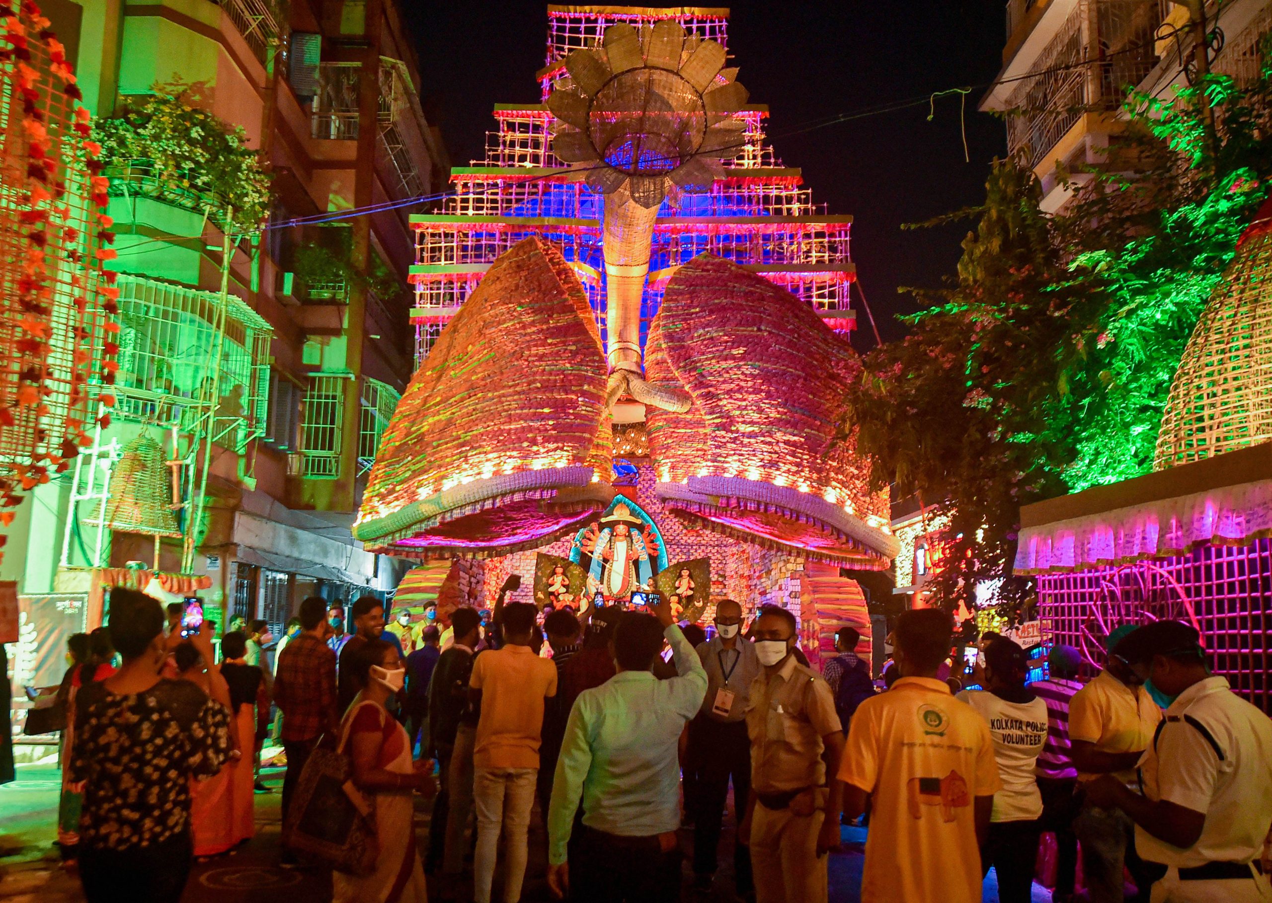 Durga Puja pandals a no-entry zone in West Bengal, orders Calcutta High Court