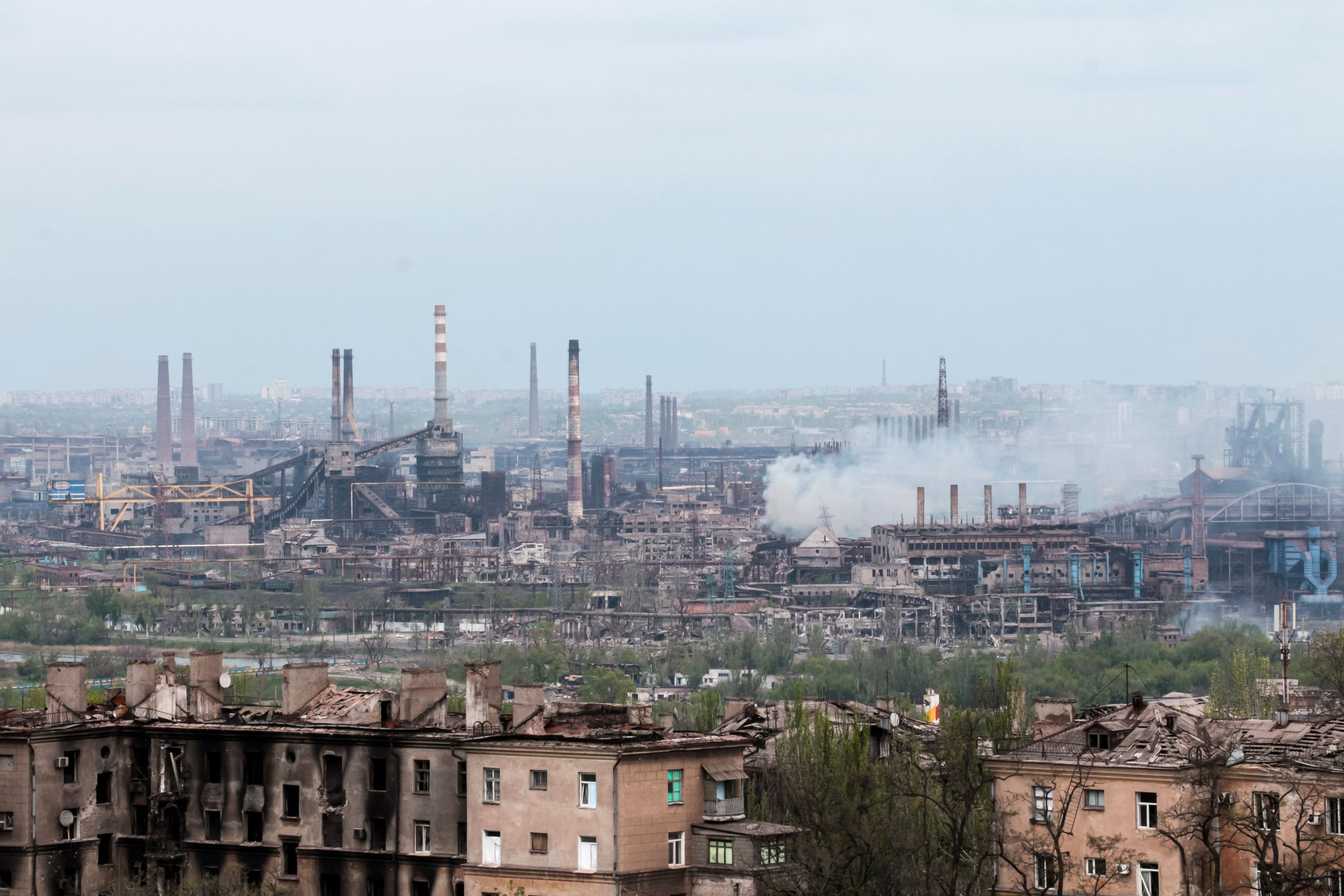 Mariupol’s Azovstal plant loses contact with Ukraine, mayor says