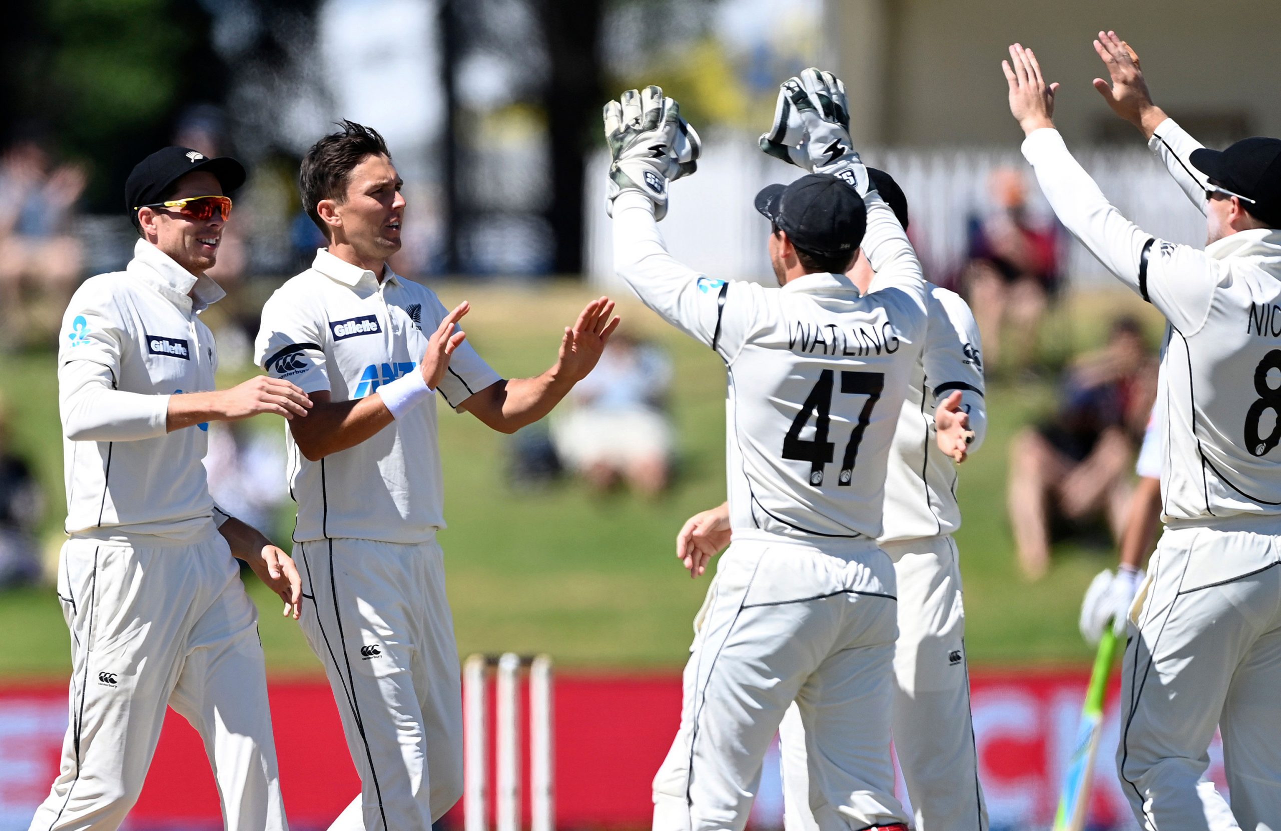 New Zealands Jamieson takes three wickets against Pakistan in Oval