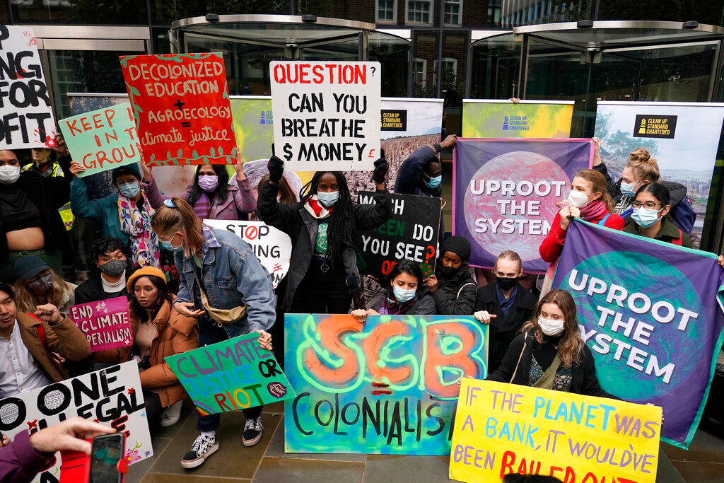 COP26: Protesters slam London banks for financing climate catastrophe
