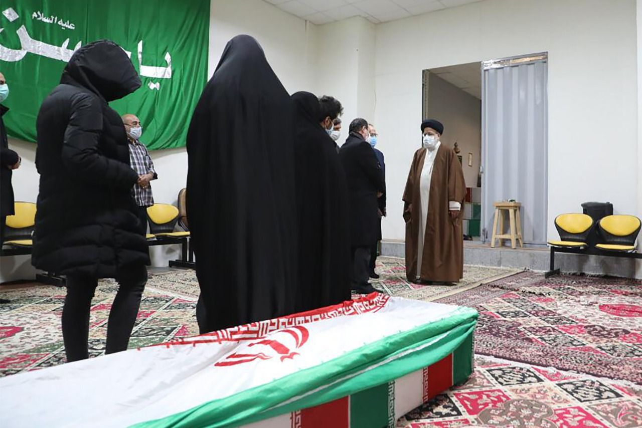 Funeral begins for assassinated Iran nuclear scientist